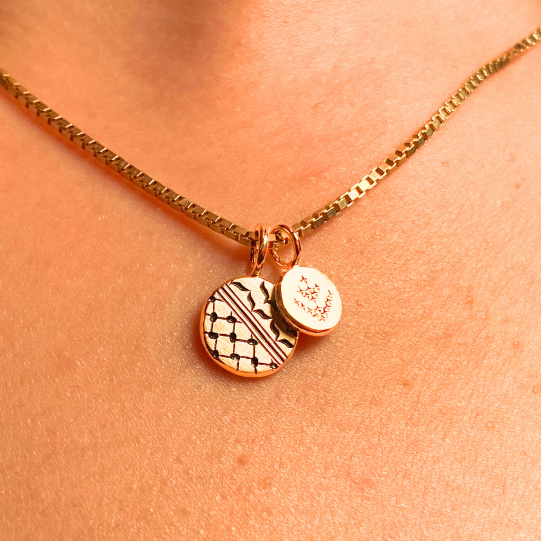 Keffiyeh Charm 013